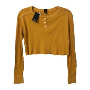 🆕 NWT Cropped Waffle Knit Long Sleeve